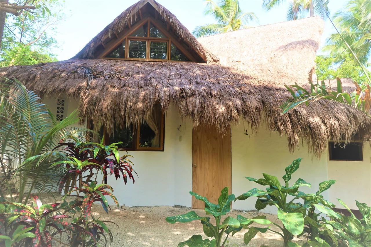 Villa Marmarine Beach Resort & Restaurant 锡基霍尔 外观 照片